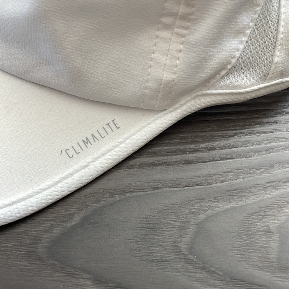 New Adidas hat - Picture 2 of 5